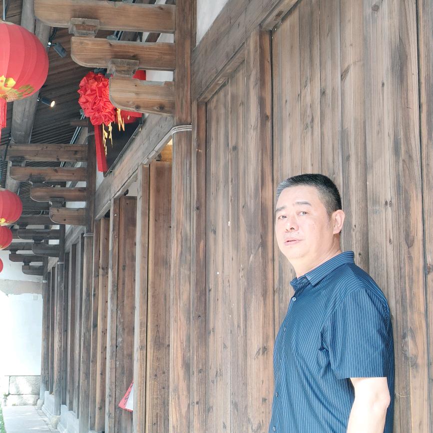 灯下头像