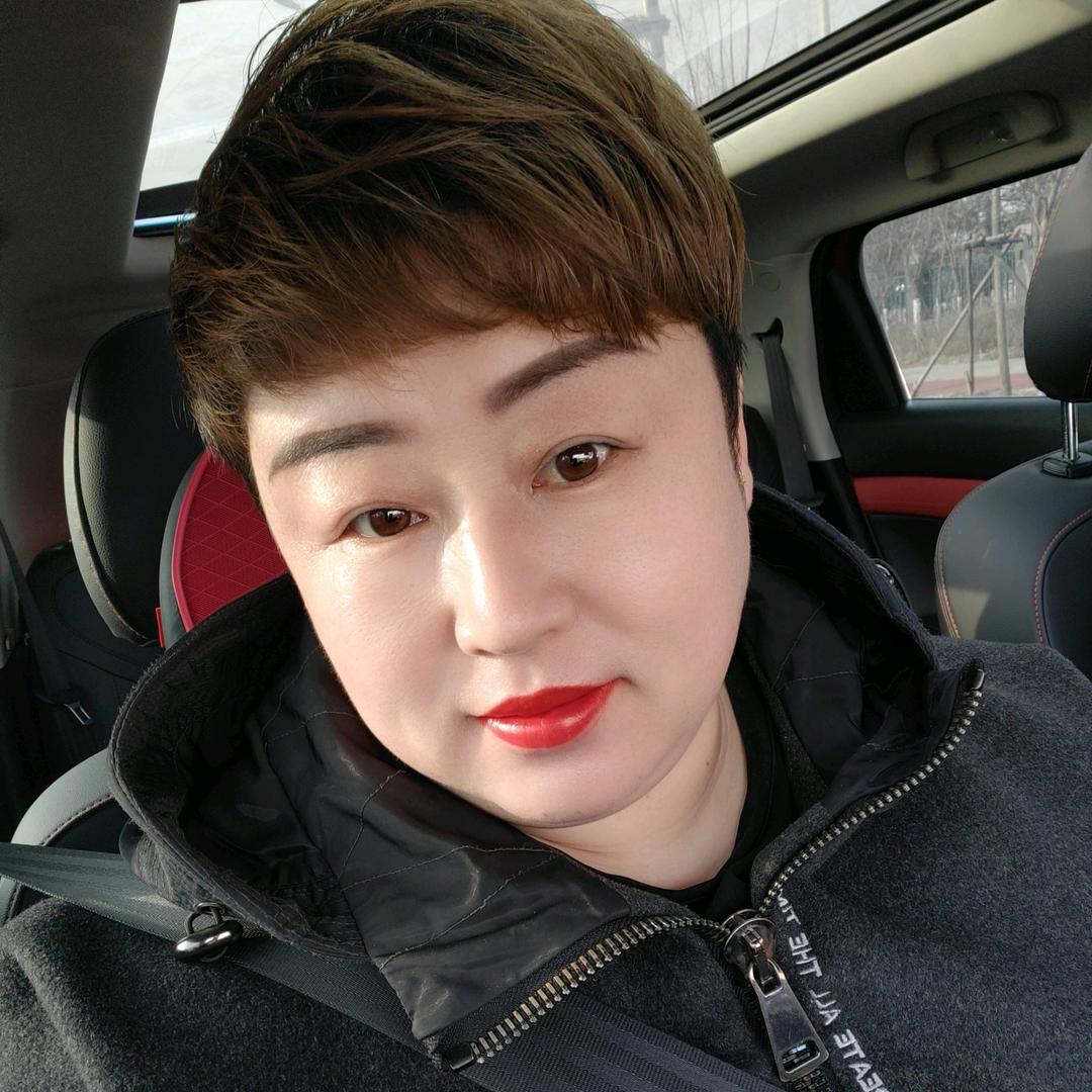 轩露宸