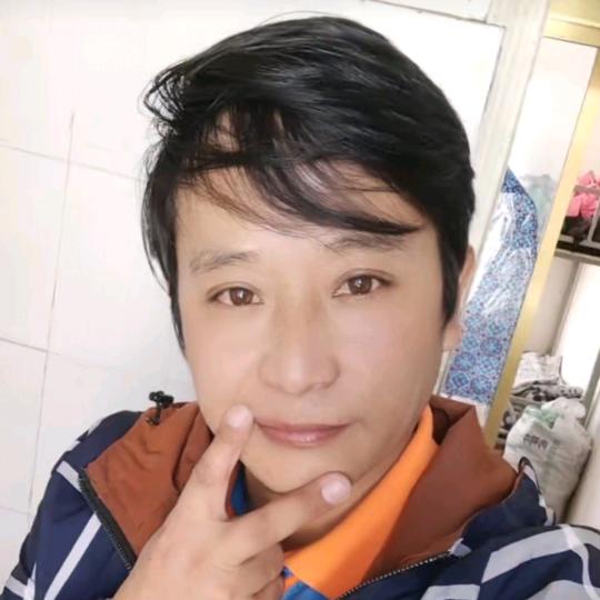 昂仁阿旺次仁