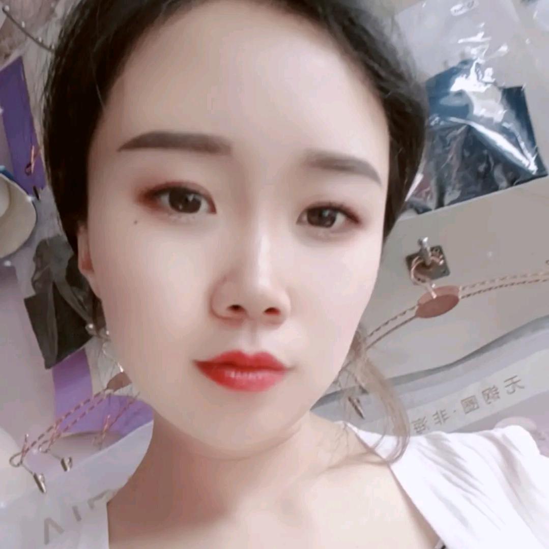 Ai 杨雪梅