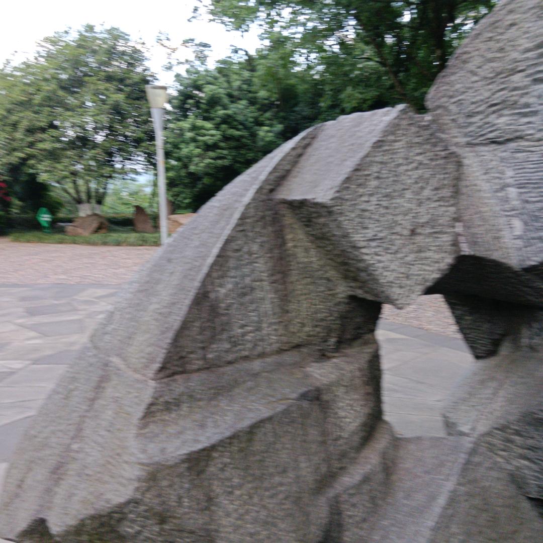 用户1927353179