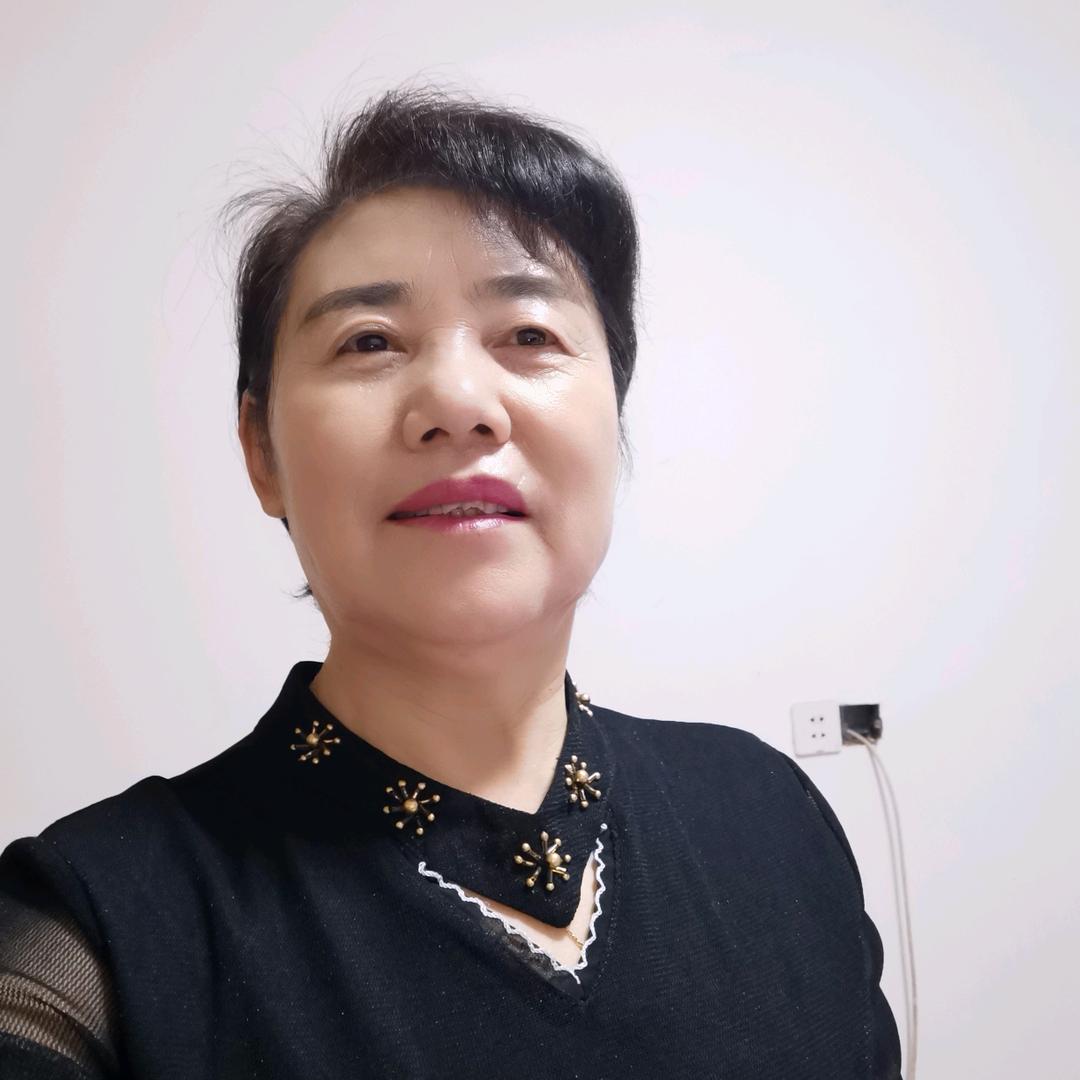 用户英姿