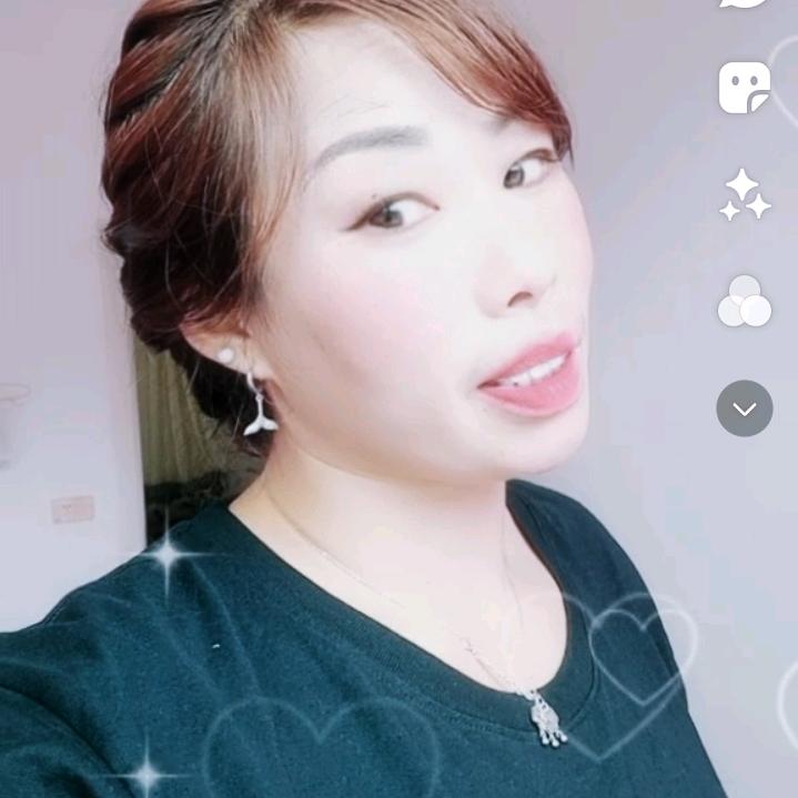 飘过的云朵