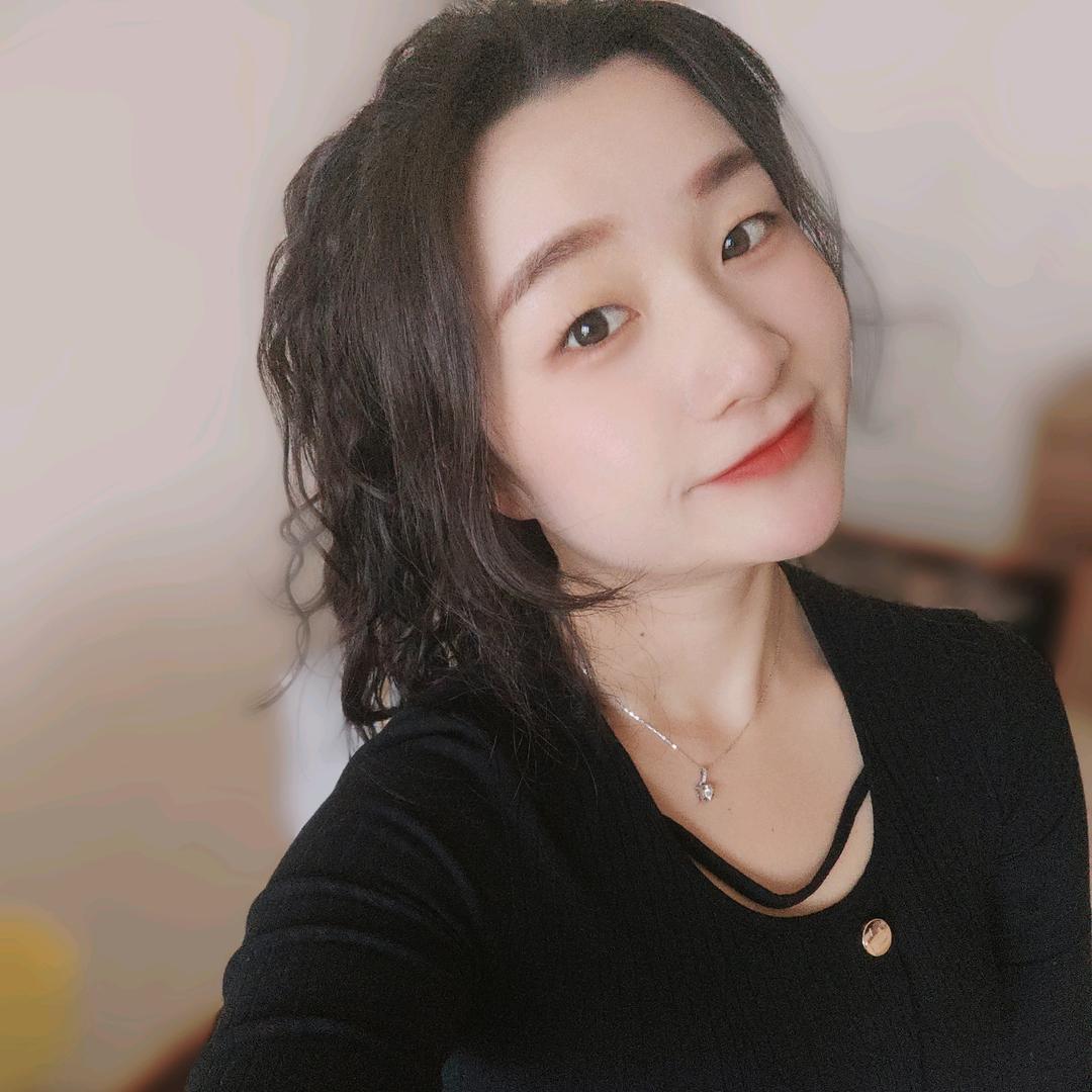 ❄️贪吃臭美的小一一