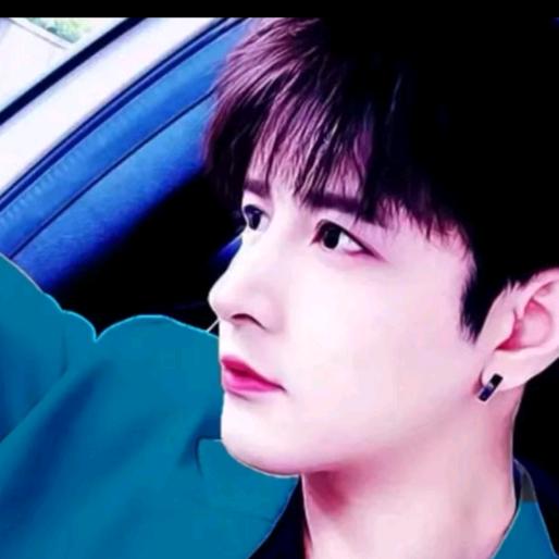 哥不帅，但很坏