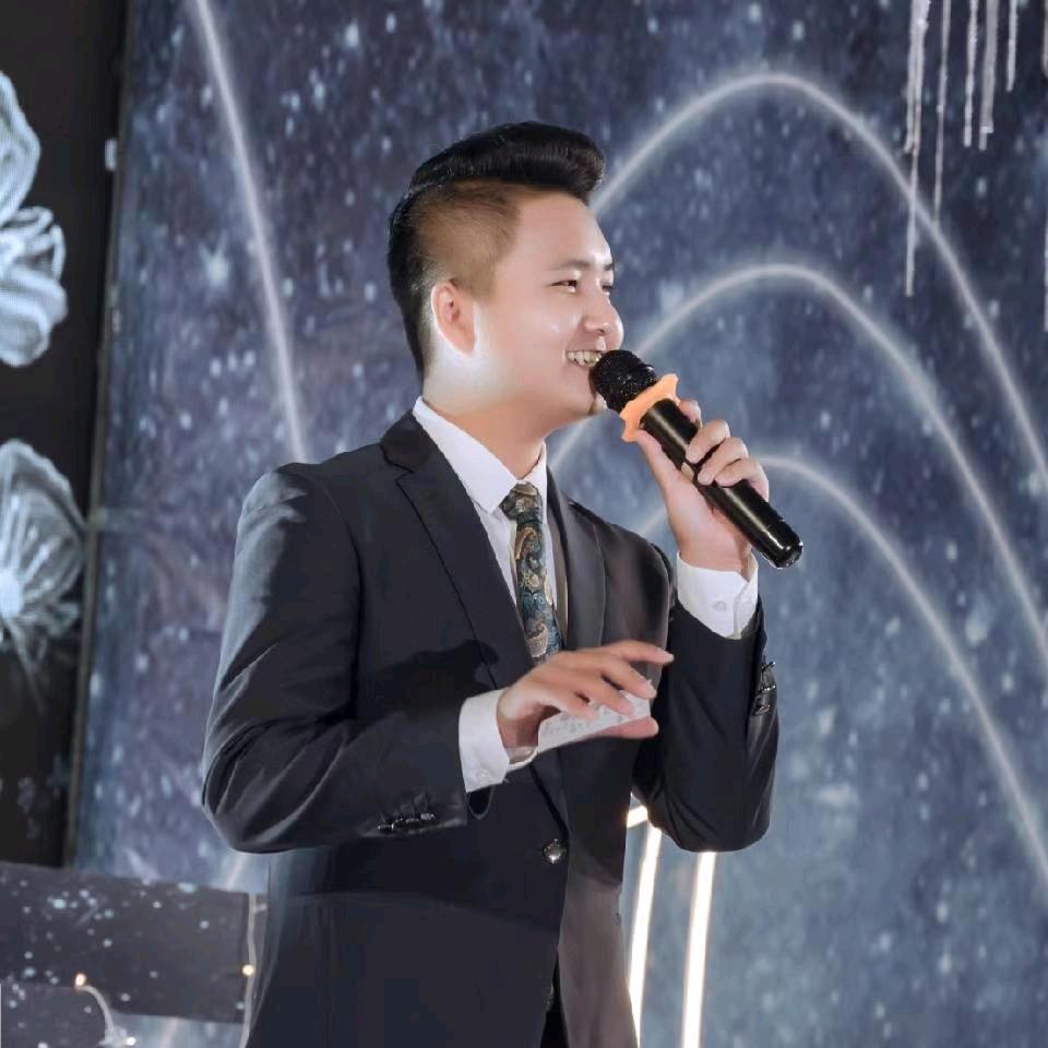 洛阳婚礼主持亚鹏（收徒中）