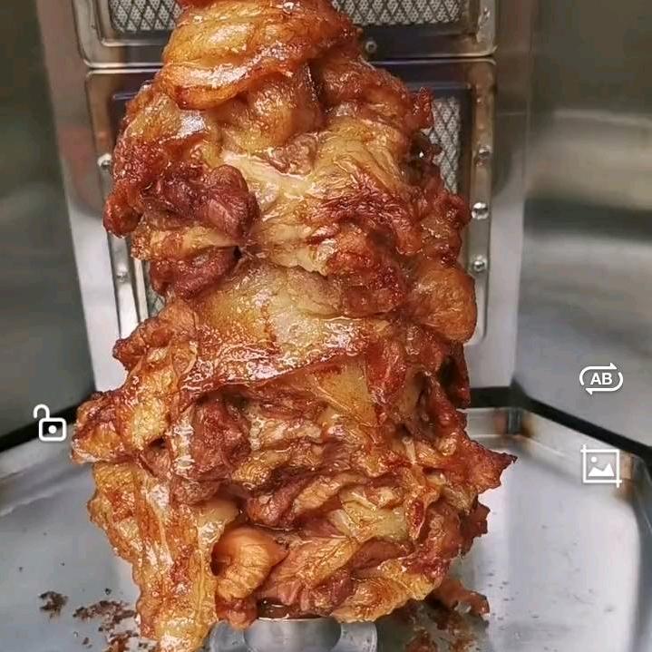 土耳其烤肉肉夹馍