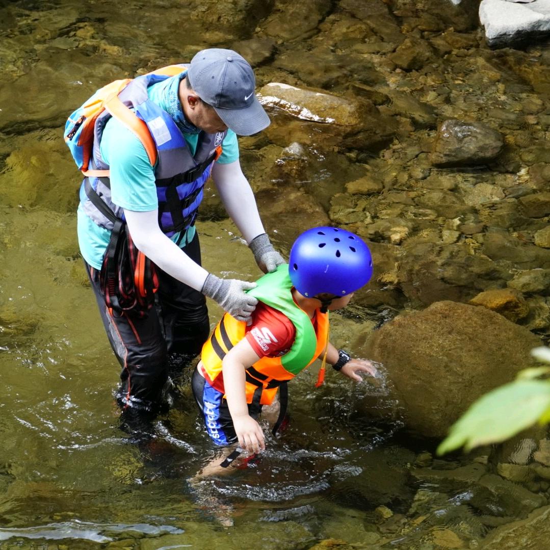 飞跃山峰之奠基石