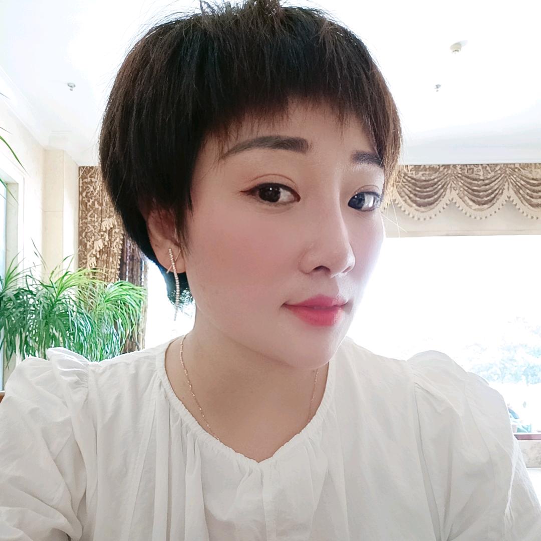 以王拿权（探店啦）
