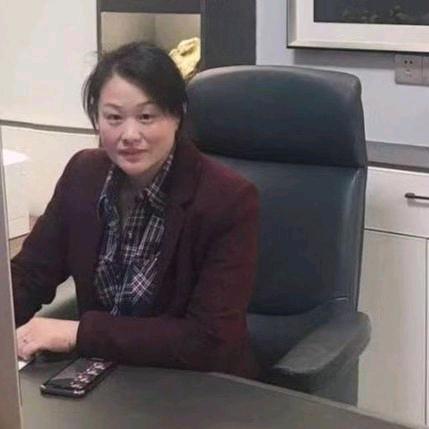 风吹落叶已深秋