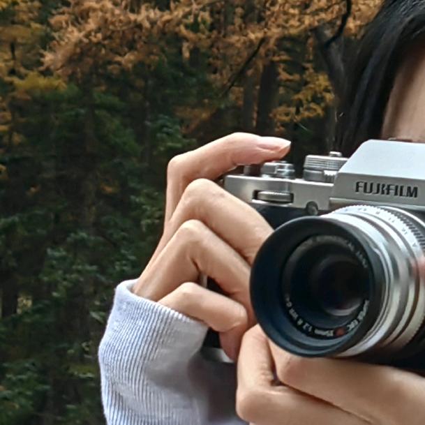 女子航拍
