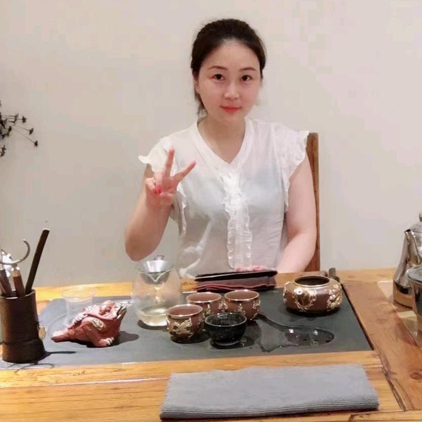 小燕子女装批发