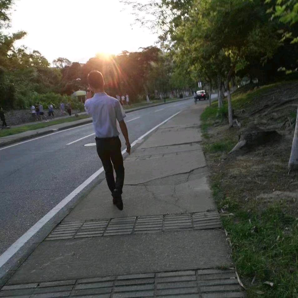 潇洒哥