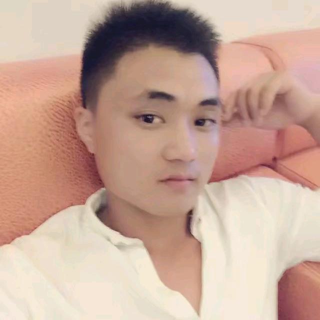 路灯下的魂
