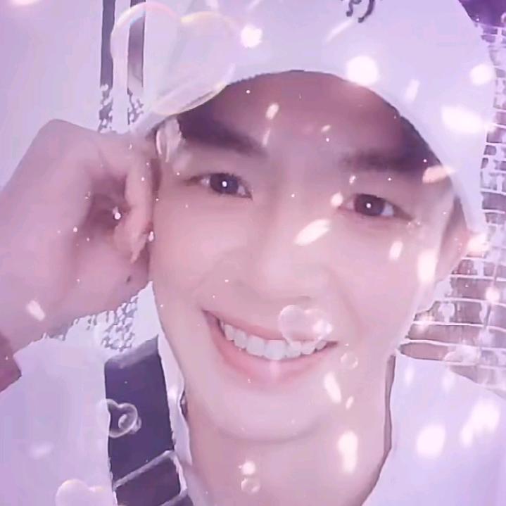 °*:.☆冰