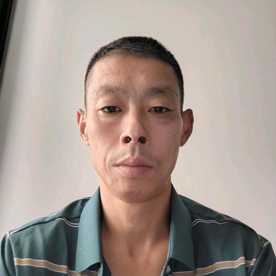 刘彪轻质砖隔墙