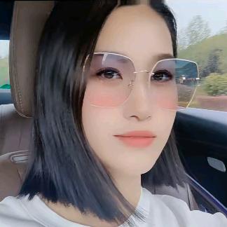 小胡蝶