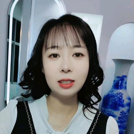 花瓣爱吃玩🌟