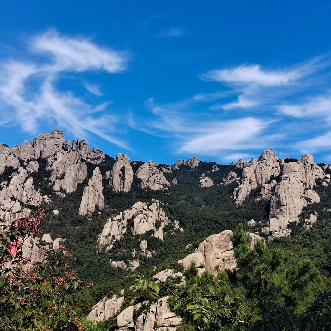 山玲
