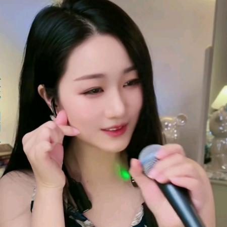 情歌舒悦🎙