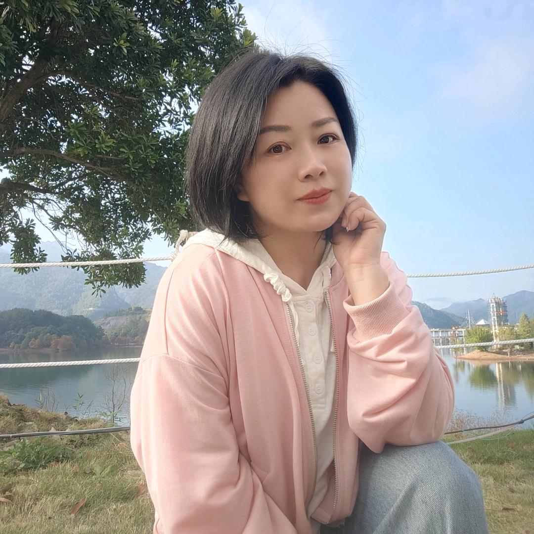 ღ᭄晴诗语💞