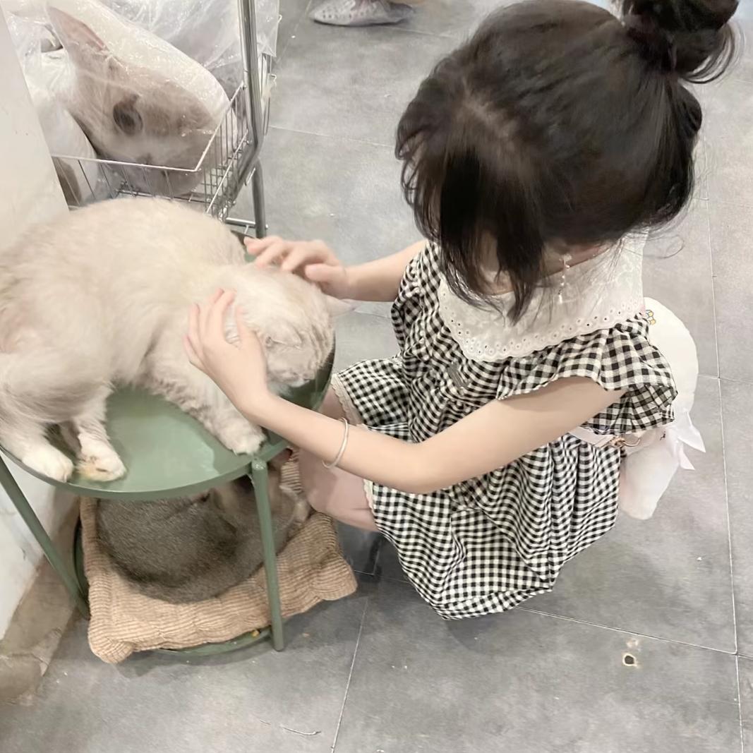 吃饭的时候不睡觉