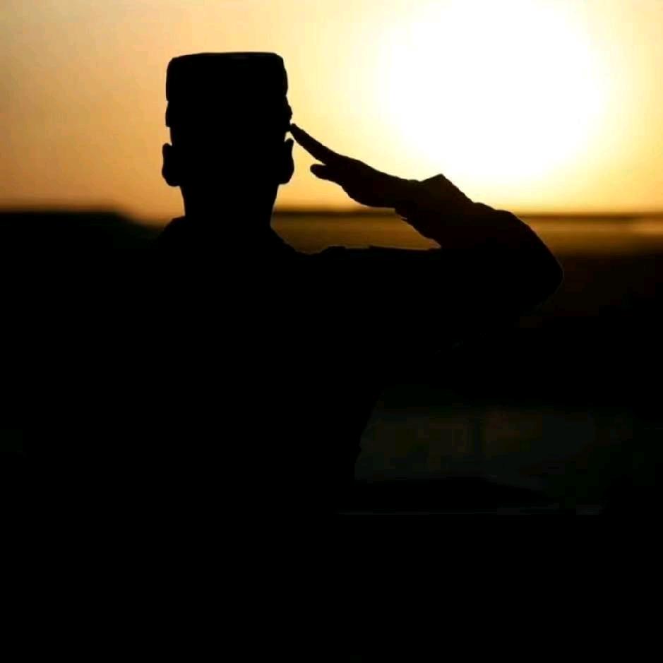 只想做个长不大的孩子