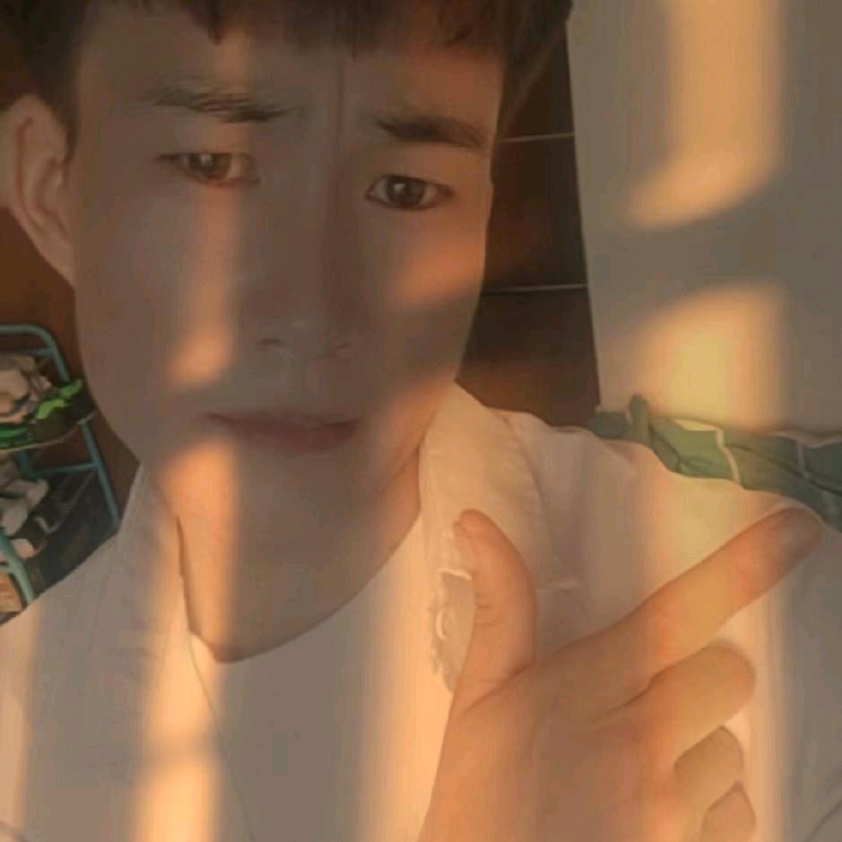 小马龙  带班拔葱