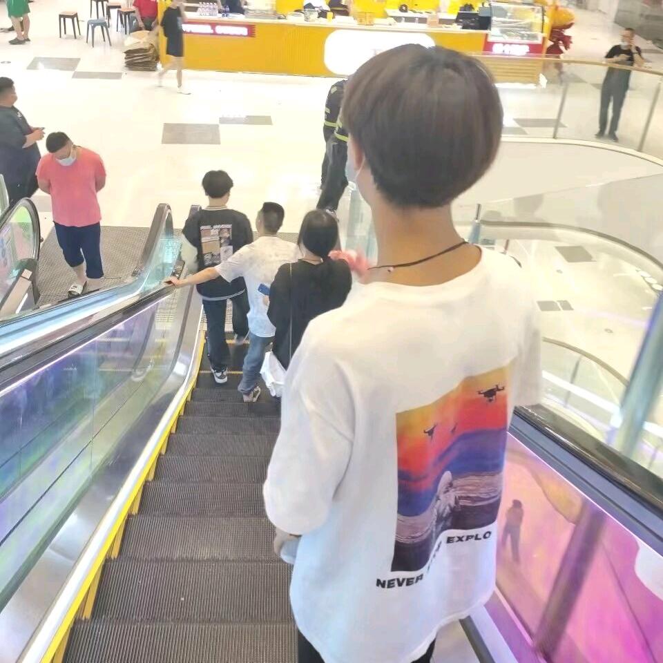 无名先生