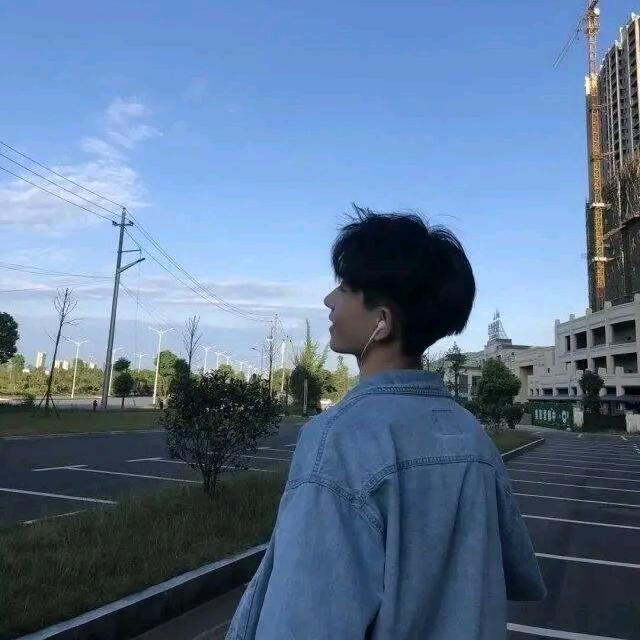 美鬓公（麥扄攵）