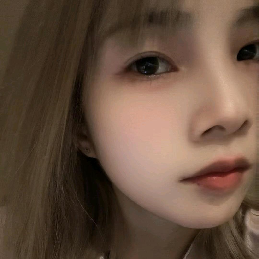 ╮(. ❛ ᴗ ❛.)╭