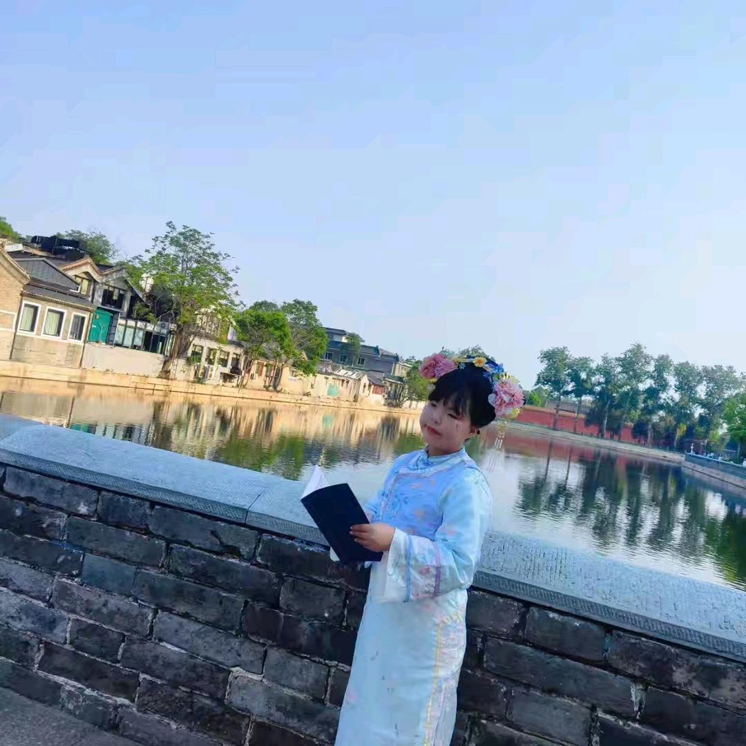 语涵（努力打怪兽版）