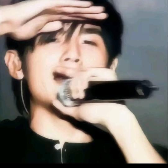 早已经不唱歌了