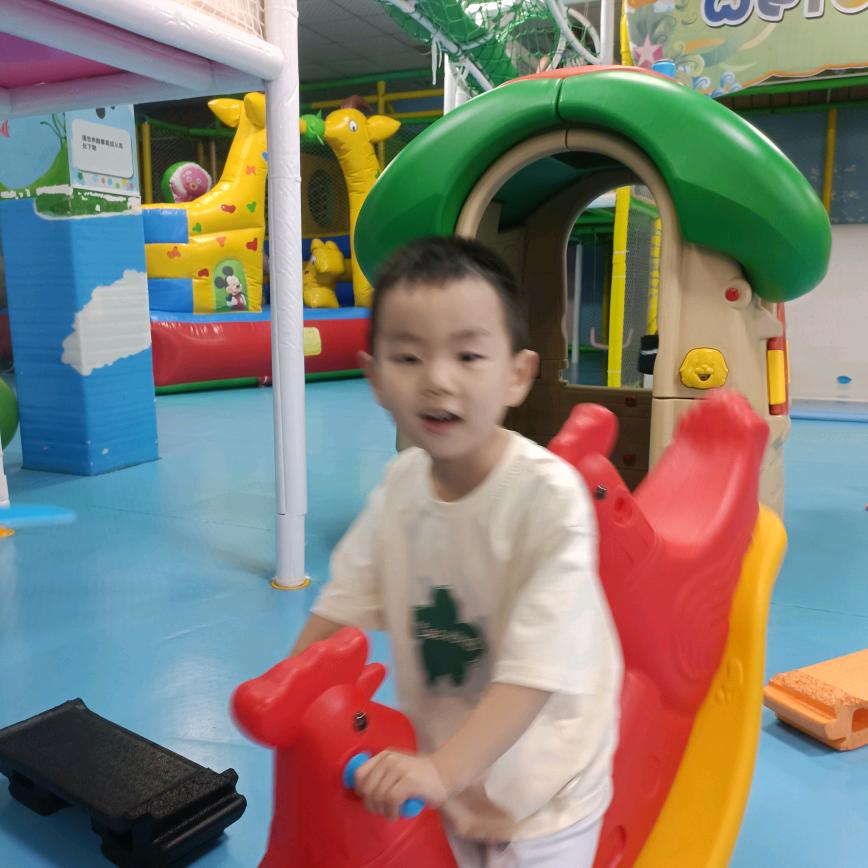 用户5686476269344