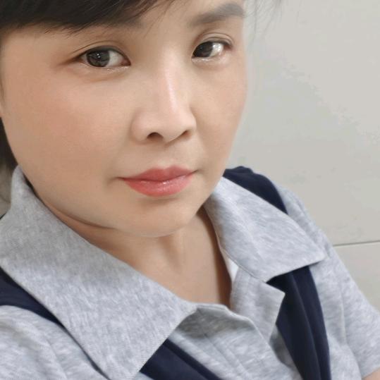 春春好物在橱窗