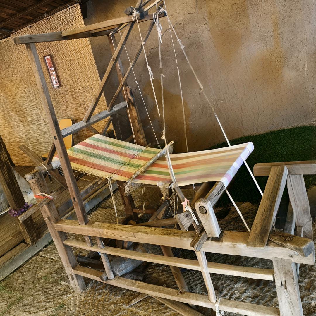 〖退抖的路上徘徊〗