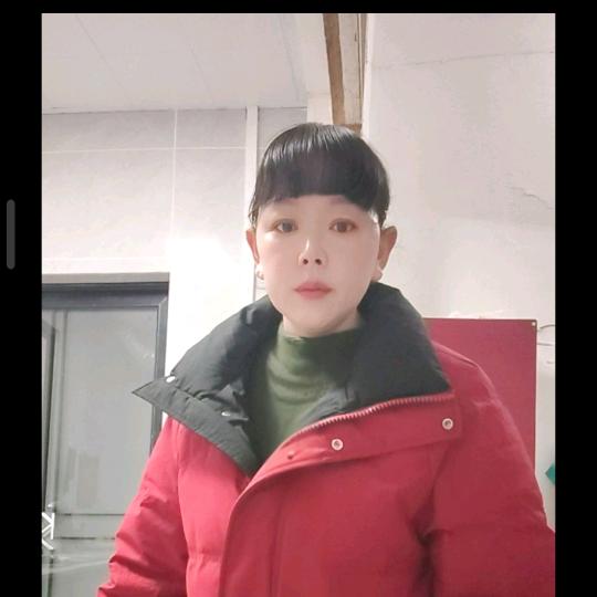 开心姐。每天晚上九点半开播