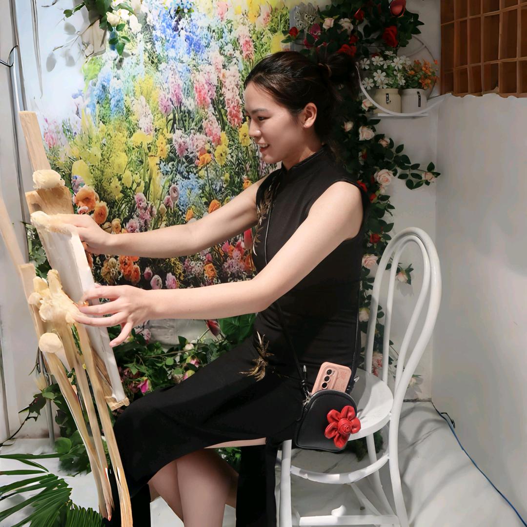 欢欢的手机背夹