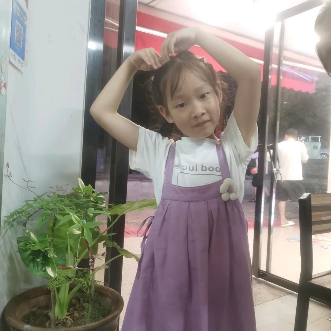 李艳艳凤