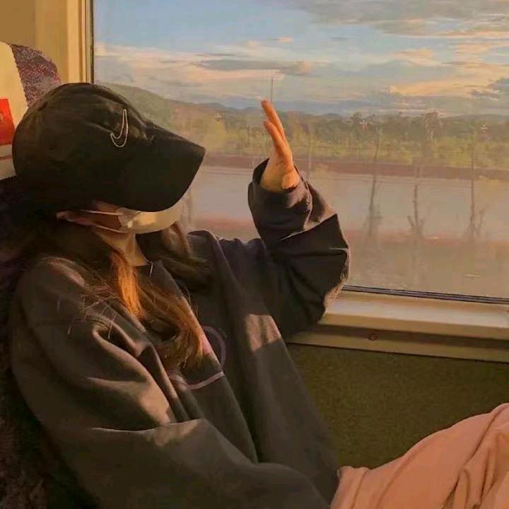 燕燕奶站西街文博园小区丫头