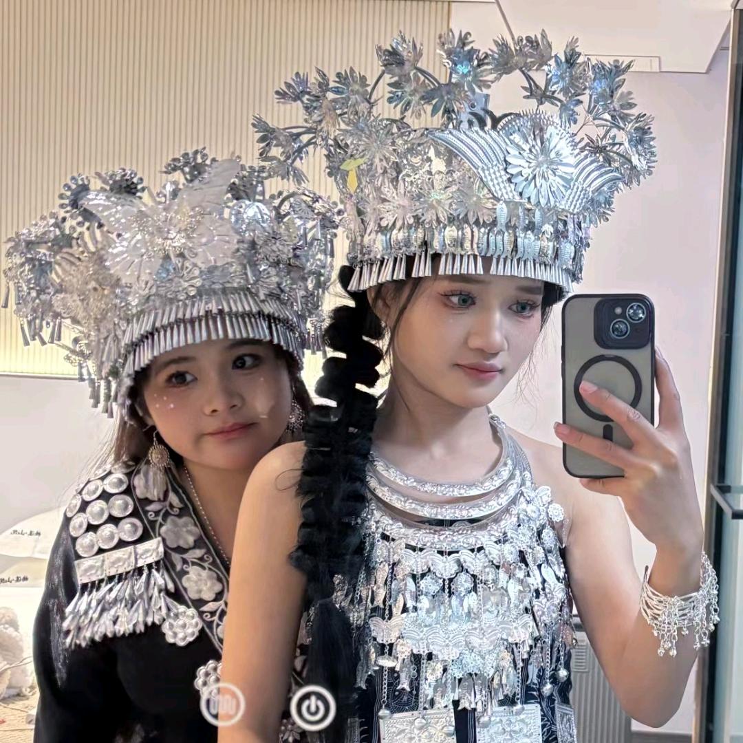 侗家妹