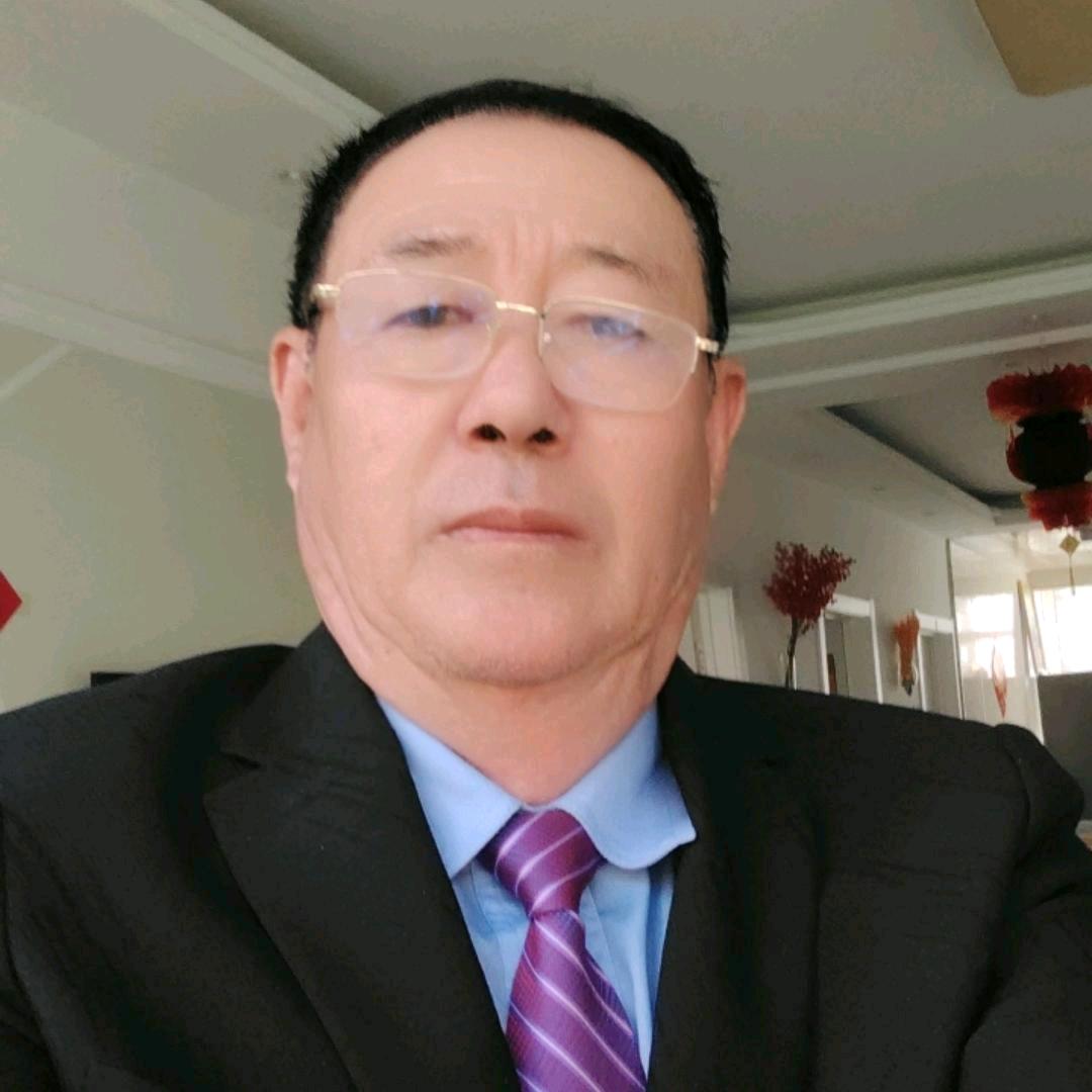 路在脚下。