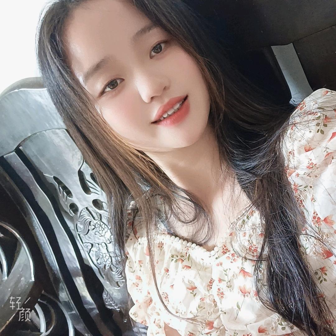 梁小姐