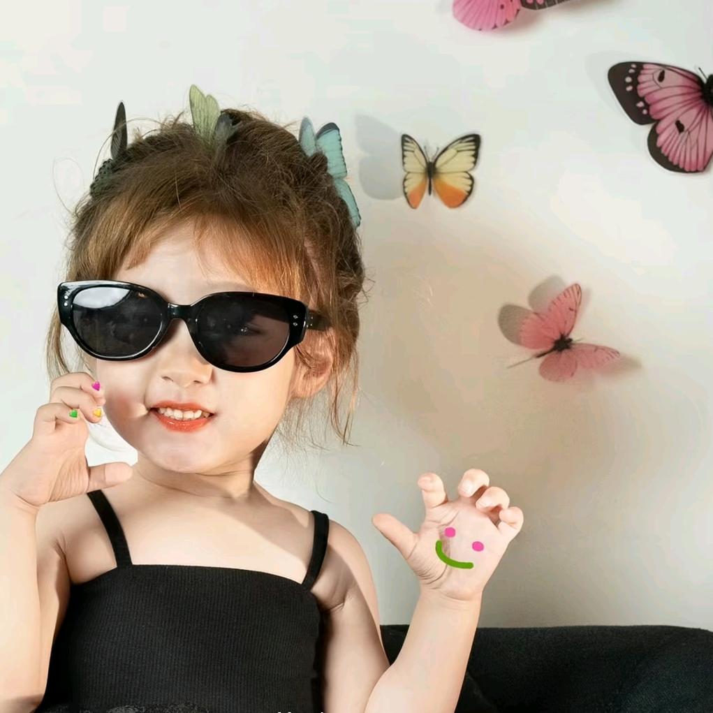 长不乖૮₍♡>𖥦< ₎ა