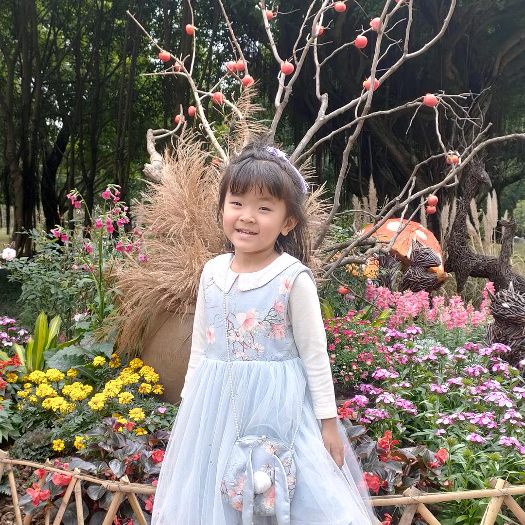 陈昌文富人女人儿亲子课娜姐