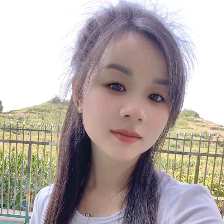 小莉吖