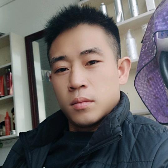 三哥👯‍♀️单亲爸爸