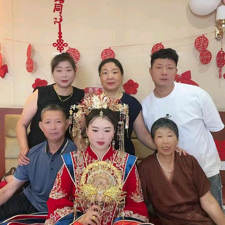 开心🌹🌹🌹🌹🌹🌹