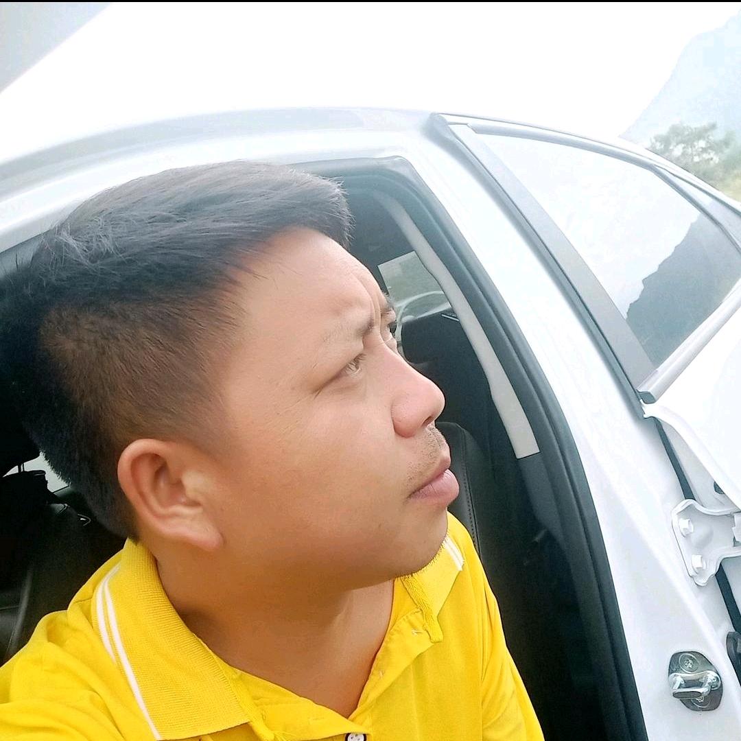 ……十月小酒馆