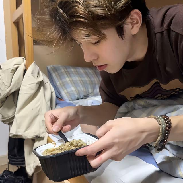 格格贴身侍寝侍卫